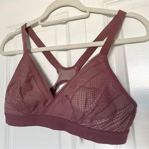 Lululemon bra